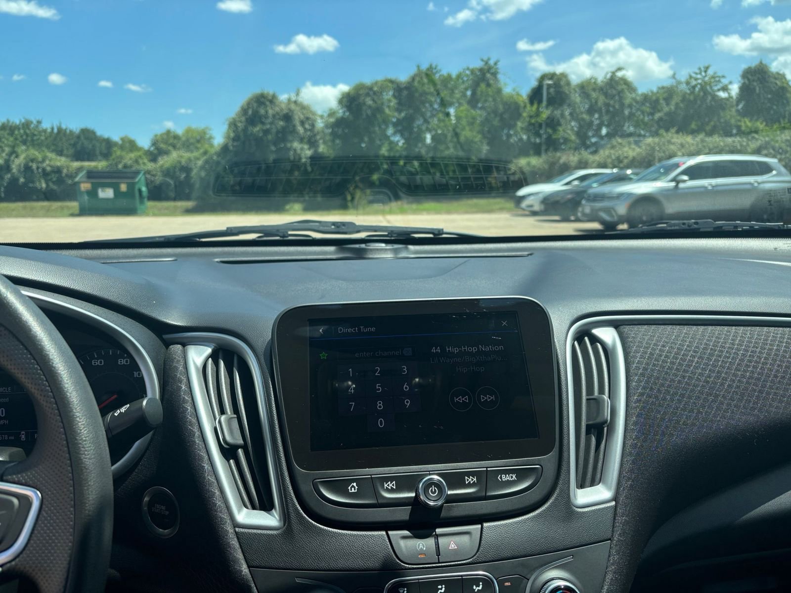 Thumbnail: 2024 Chevrolet Malibu - 18