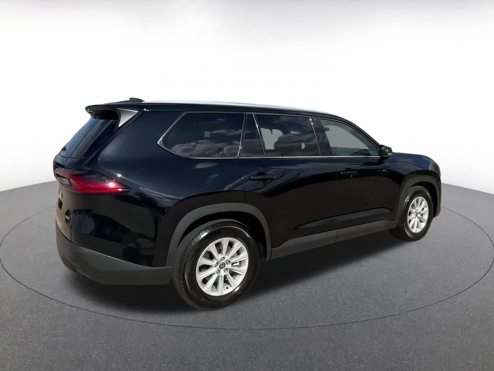 Thumbnail: 2025 Toyota Grand Highlander - 15