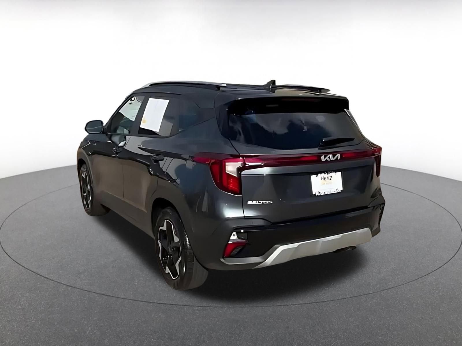 Thumbnail: 2025 Kia Seltos - 11