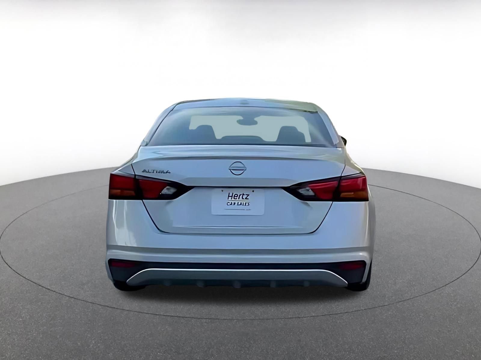 Thumbnail: 2025 Nissan Altima - 12