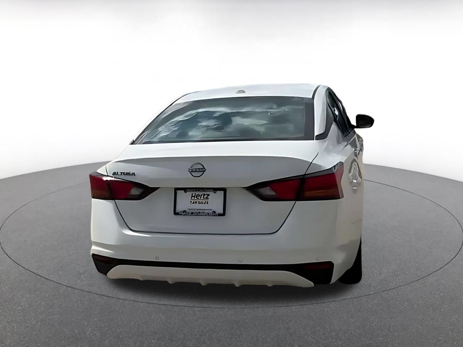 Thumbnail: 2025 Nissan Altima - 14