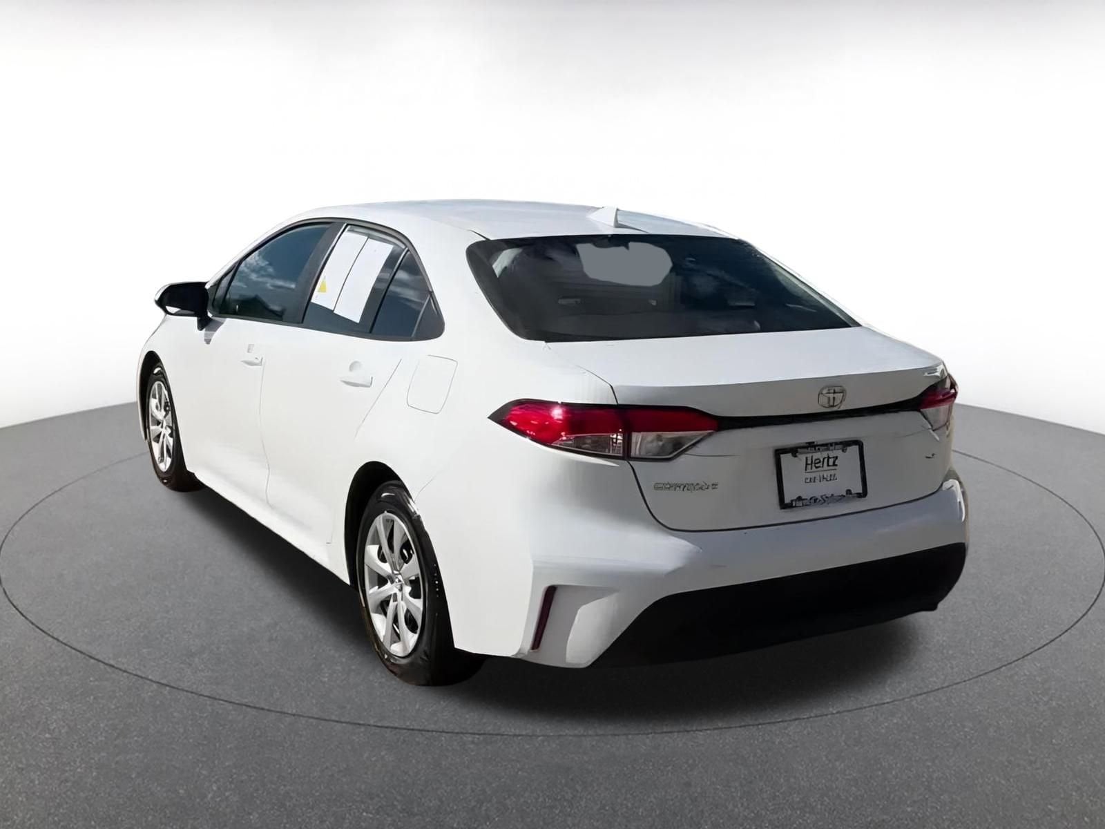 Thumbnail: 2025 Toyota Corolla - 10