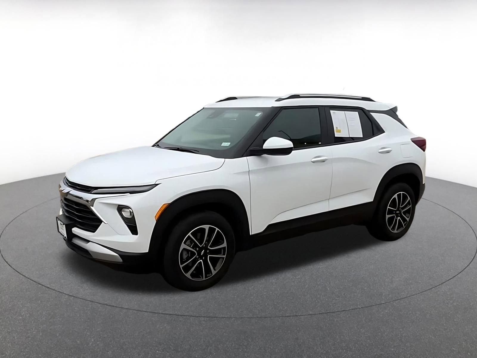 Thumbnail: 2025 Chevrolet TrailBlazer - 8