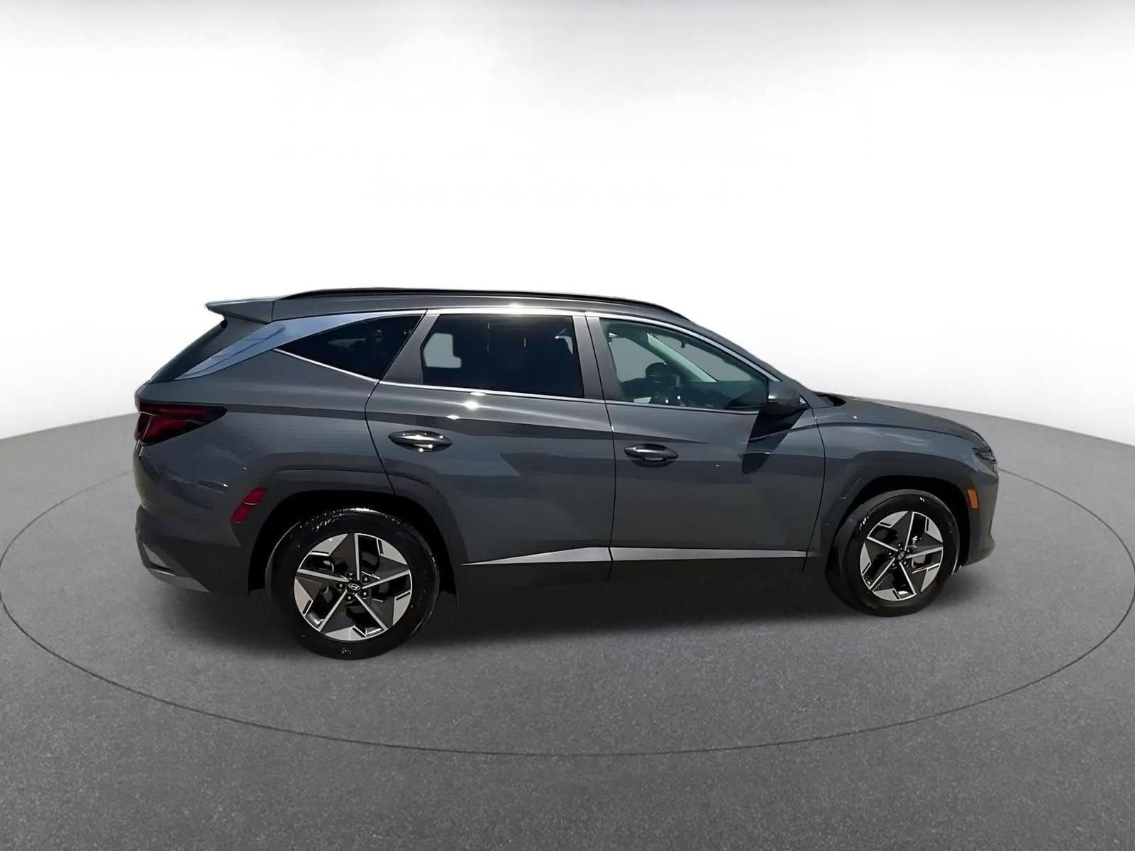 Thumbnail: 2026 Hyundai Tucson - 14