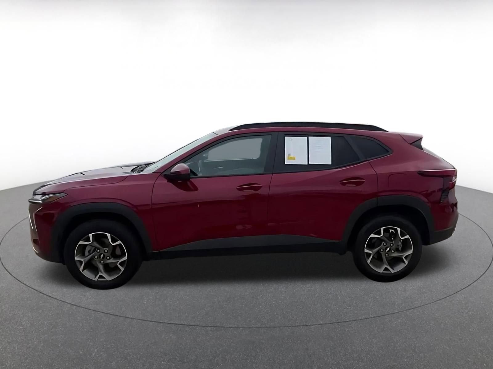 Thumbnail: 2025 Chevrolet Trax - 9