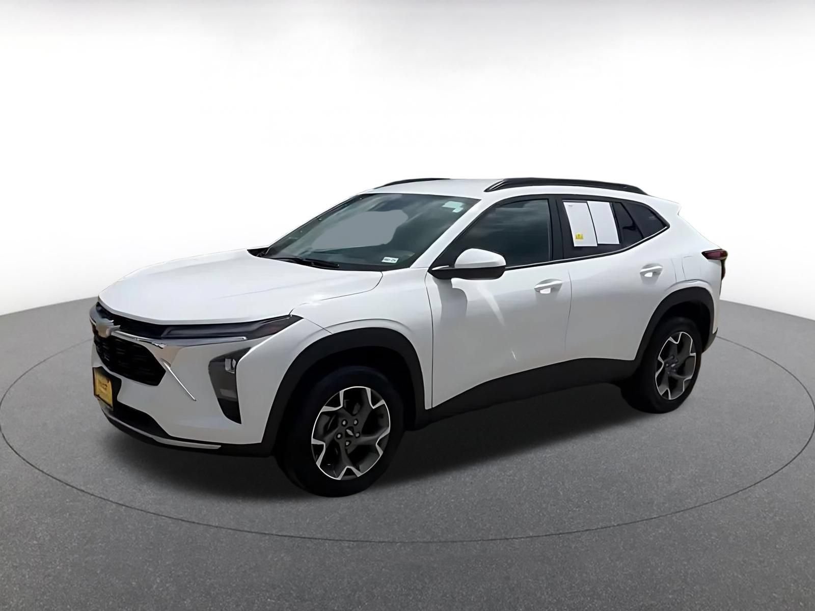 Thumbnail: 2025 Chevrolet Trax - 8