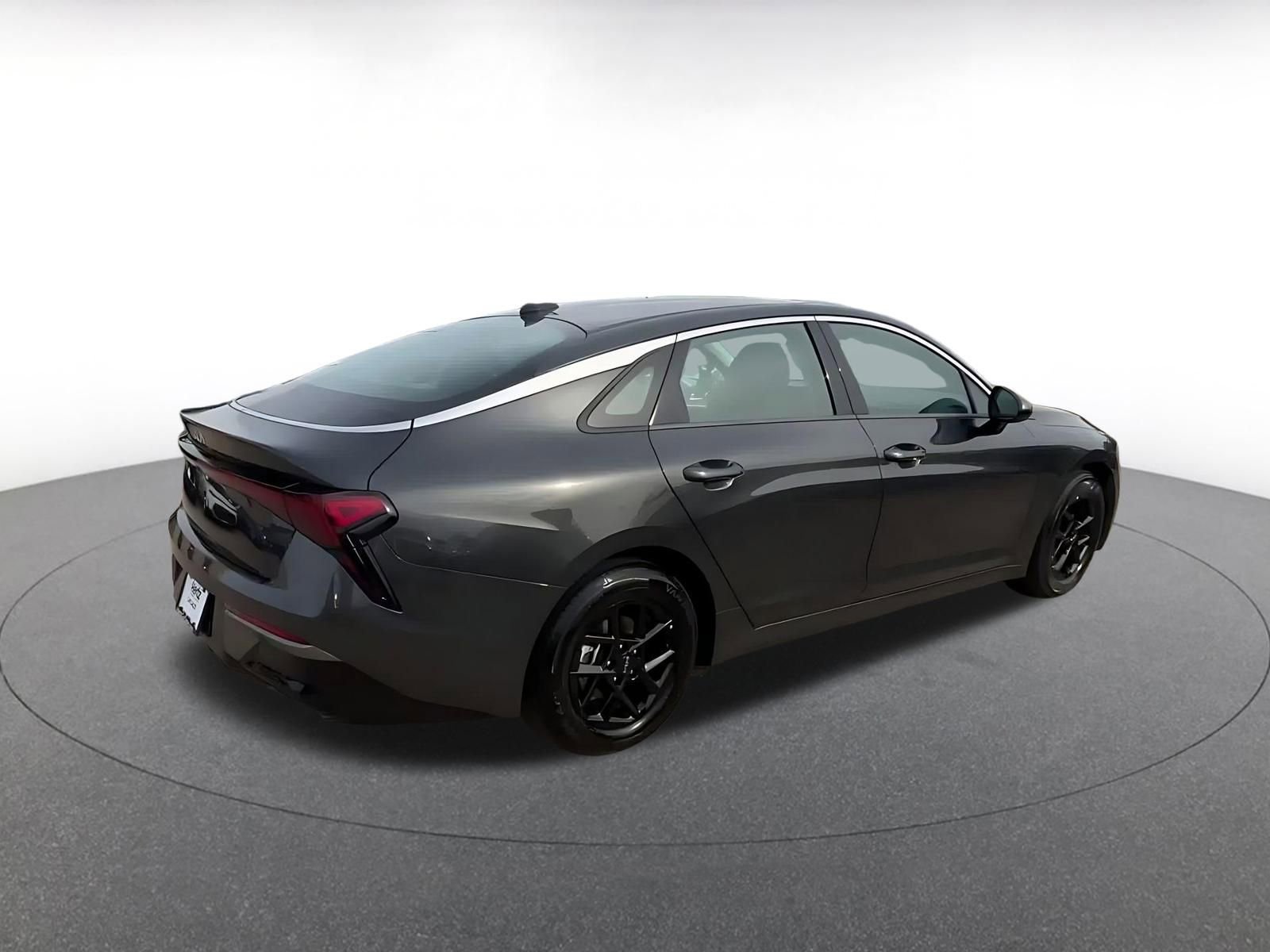 Thumbnail: 2025 Kia K5 - 15