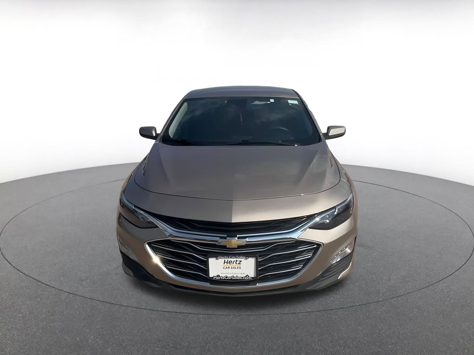 Thumbnail: 2023 Chevrolet Malibu - 3