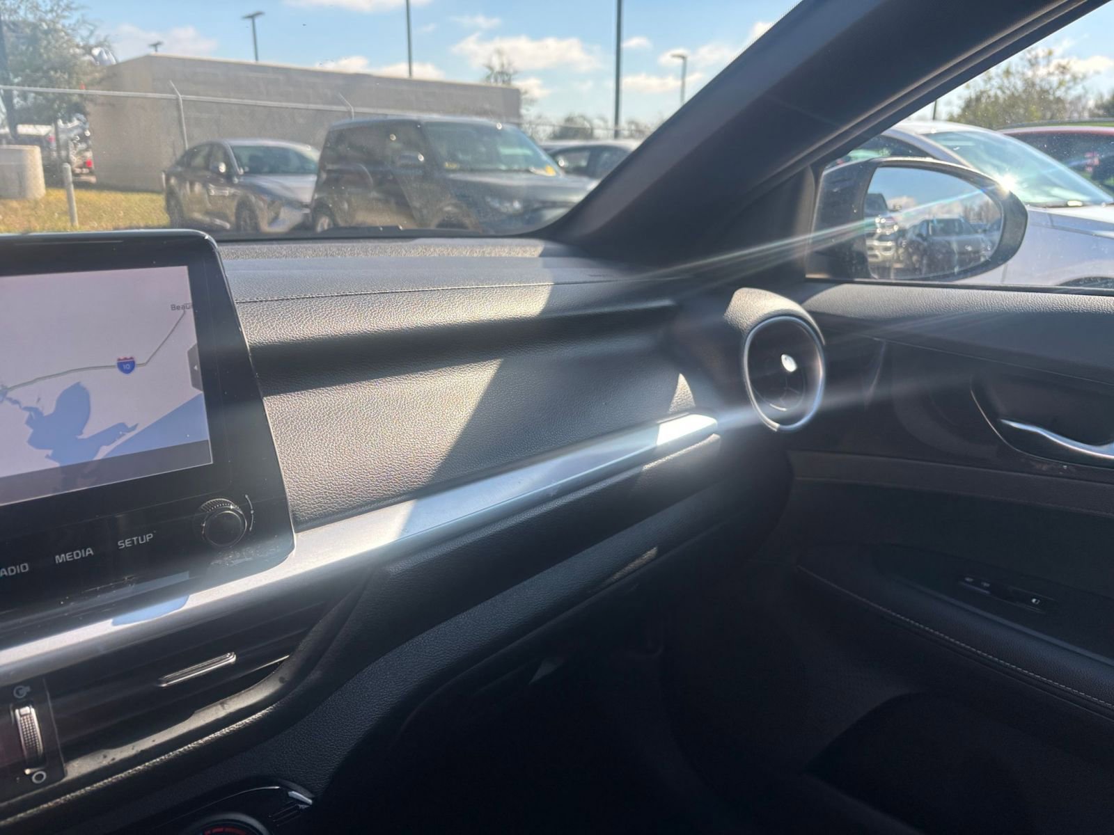 Thumbnail: 2023 Kia Forte - 35