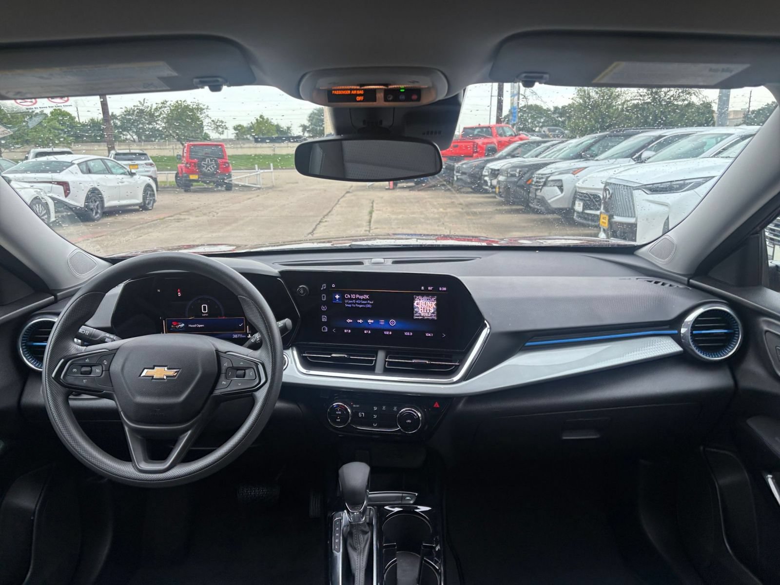 Thumbnail: 2025 Chevrolet Trax - 27