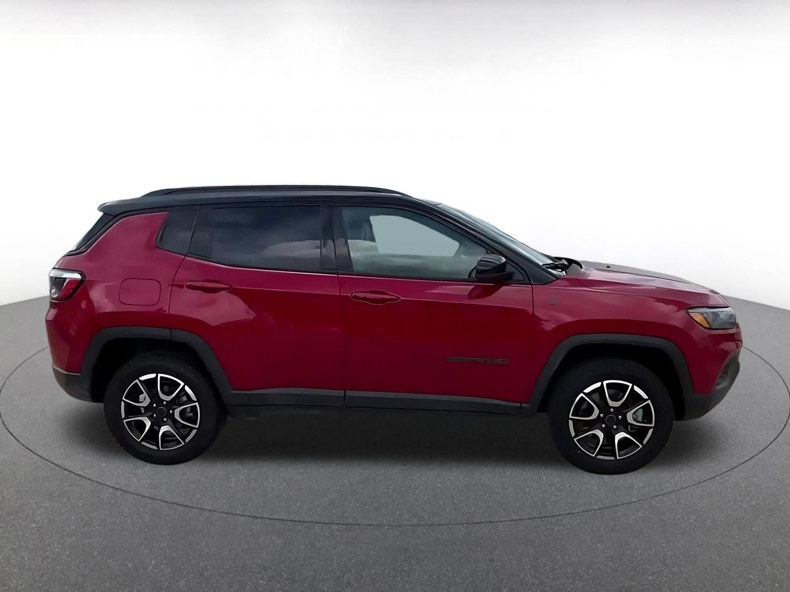 Thumbnail: 2025 Jeep Compass - 14