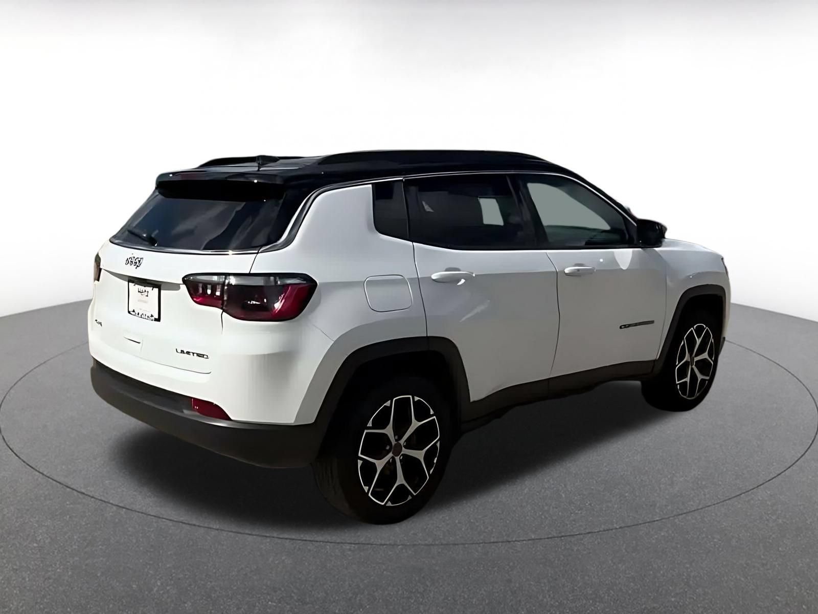 Thumbnail: 2025 Jeep Compass - 14