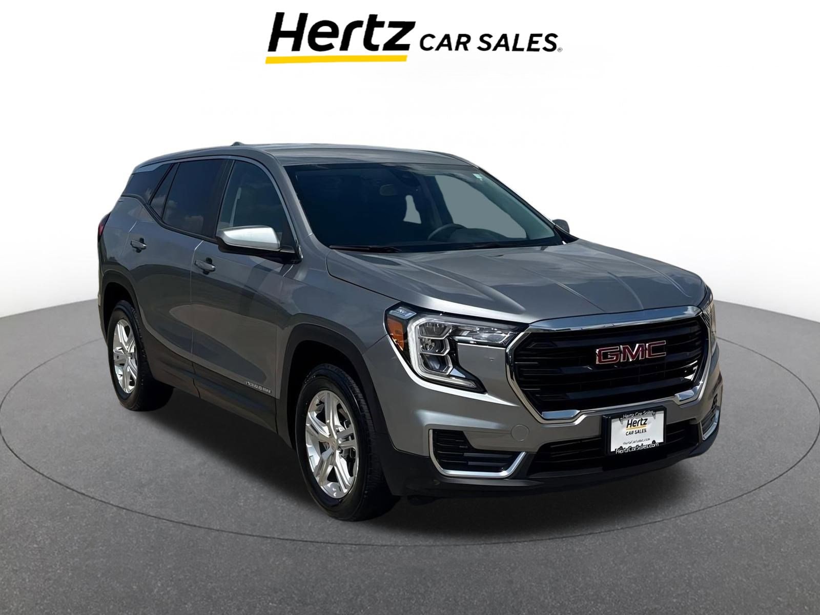 2024 GMC Terrain SLE Hero Image