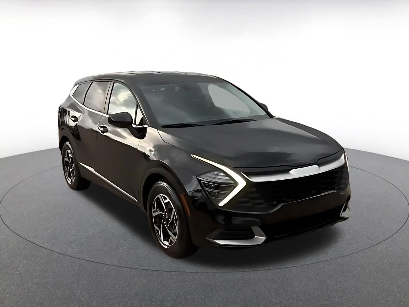 Thumbnail: 2025 Kia Sportage - 3