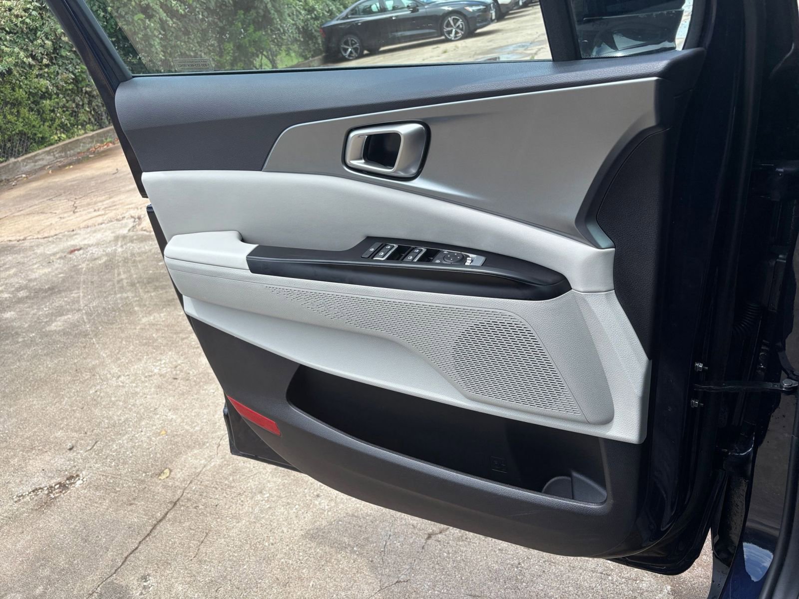 Thumbnail: 2024 Kia Carnival - 20