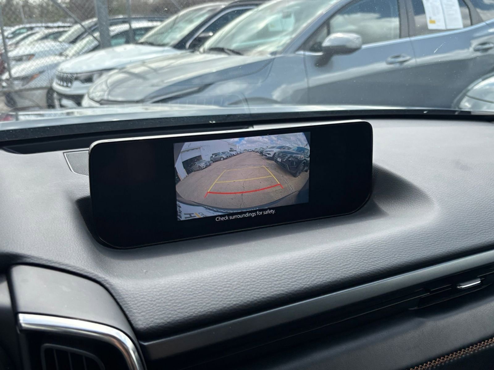 Thumbnail: 2025 Mazda CX-50 - 25