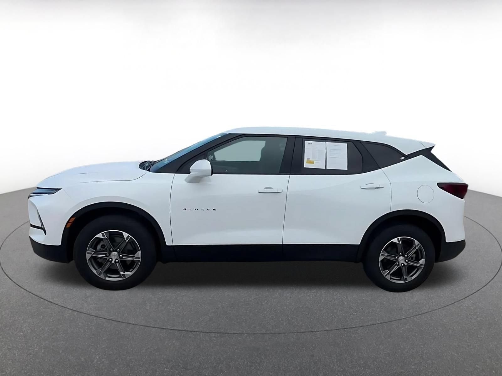 Thumbnail: 2026 Chevrolet Blazer - 9