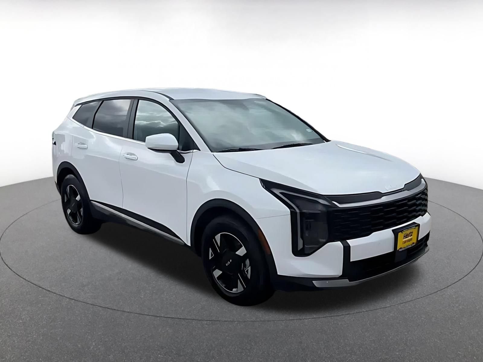 Thumbnail: 2026 Kia Sportage - 3