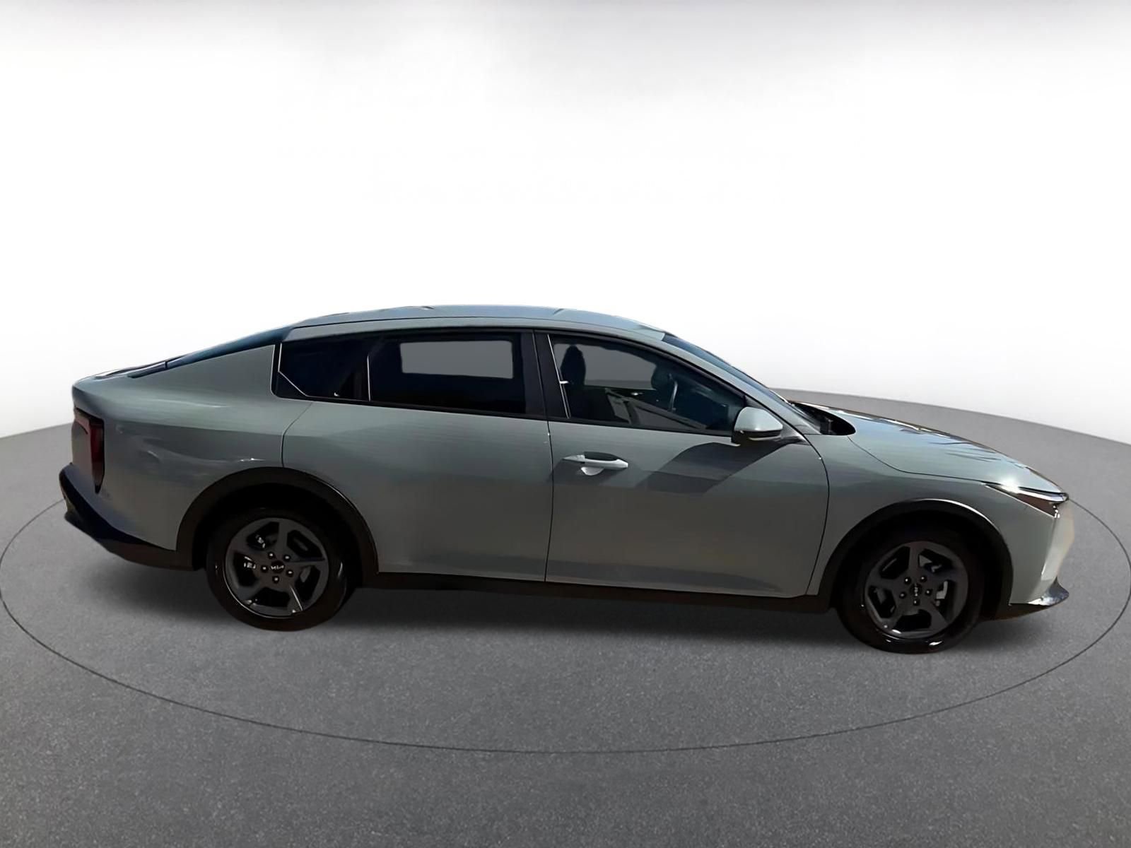 Thumbnail: 2025 Kia K4 - 12