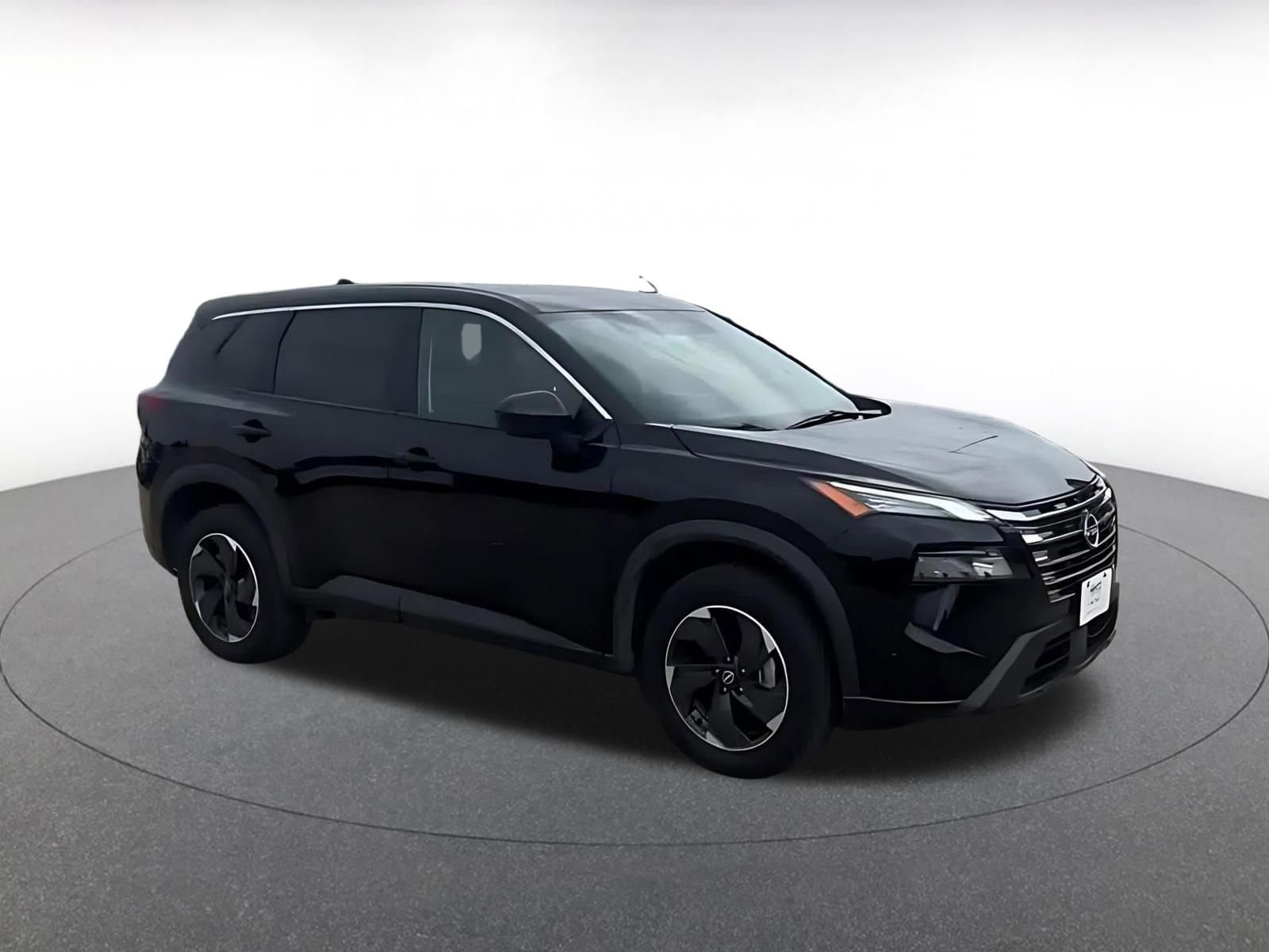 Thumbnail: 2025 Nissan Rogue - 2