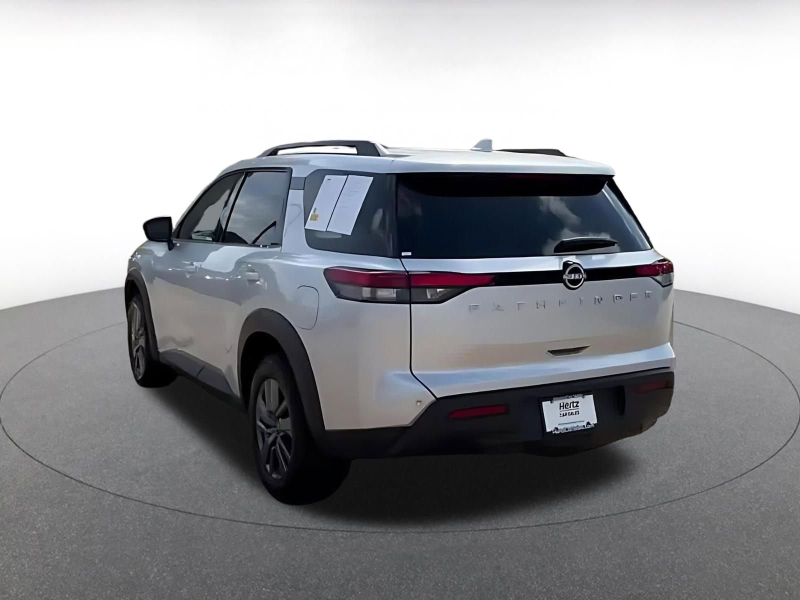 Thumbnail: 2025 Nissan Pathfinder - 11