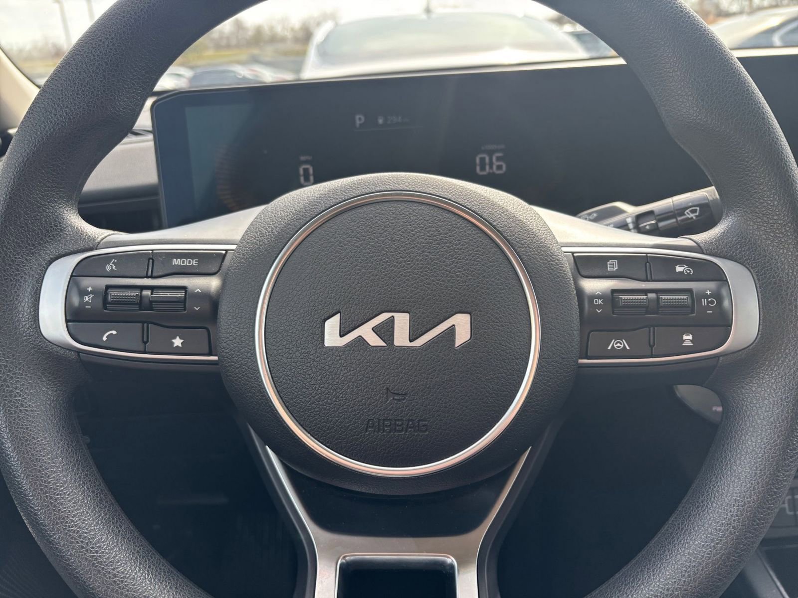 Thumbnail: 2025 Kia K5 - 27