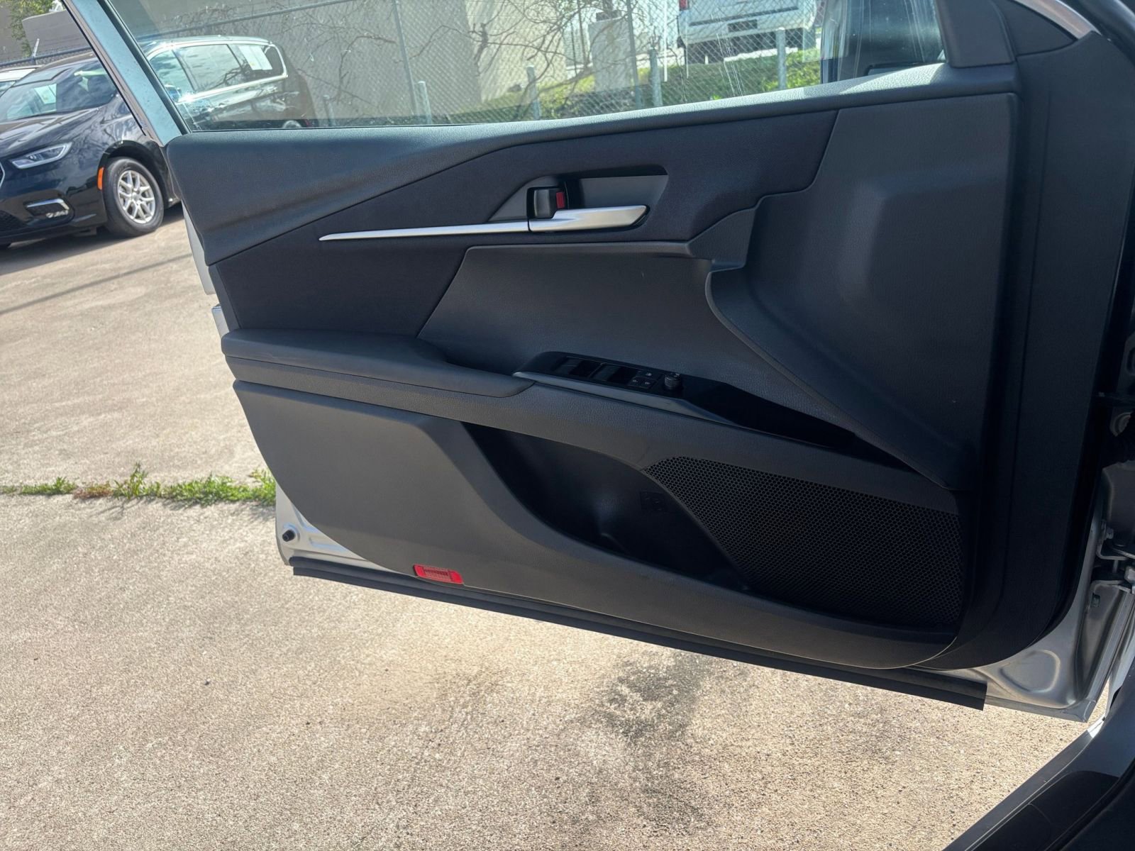 Thumbnail: 2025 Toyota Camry - 18