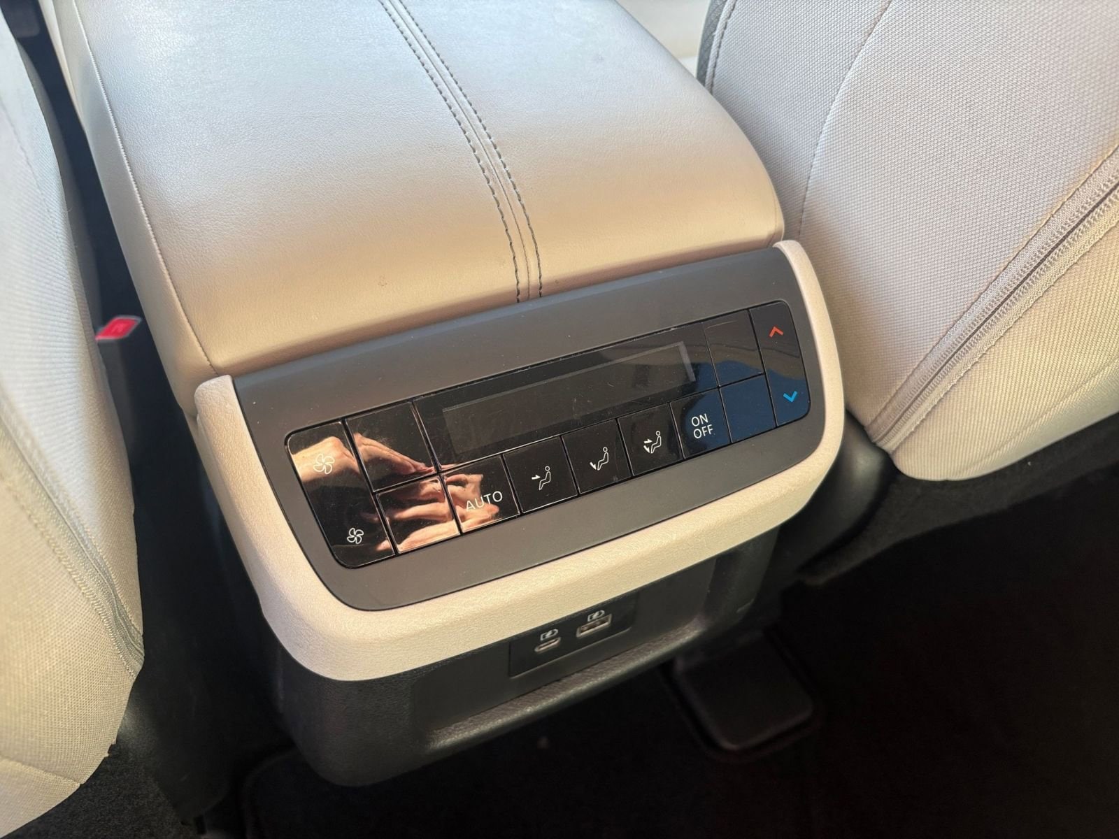 Thumbnail: 2025 Nissan Pathfinder - 24