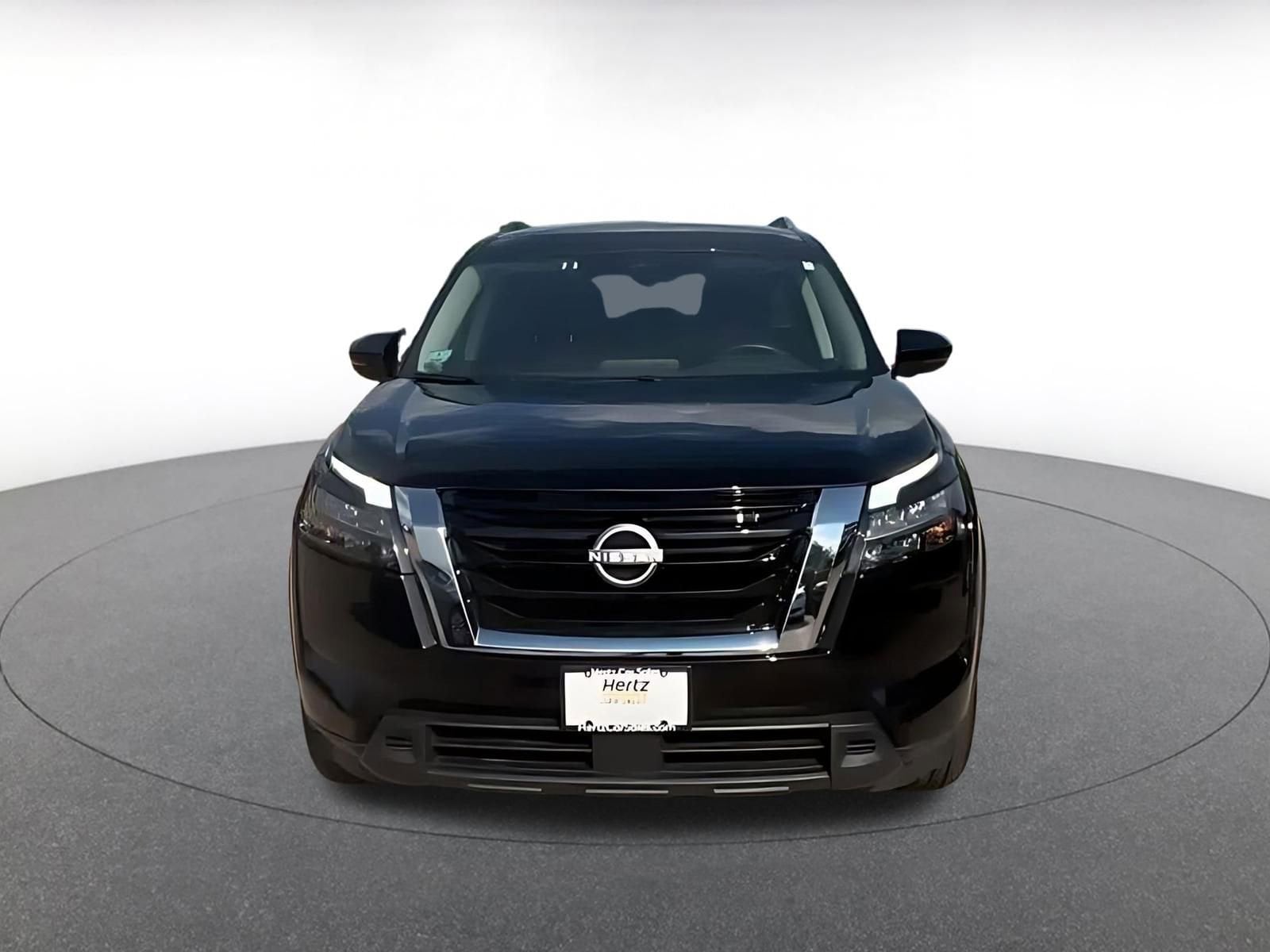 Thumbnail: 2025 Nissan Pathfinder - 4