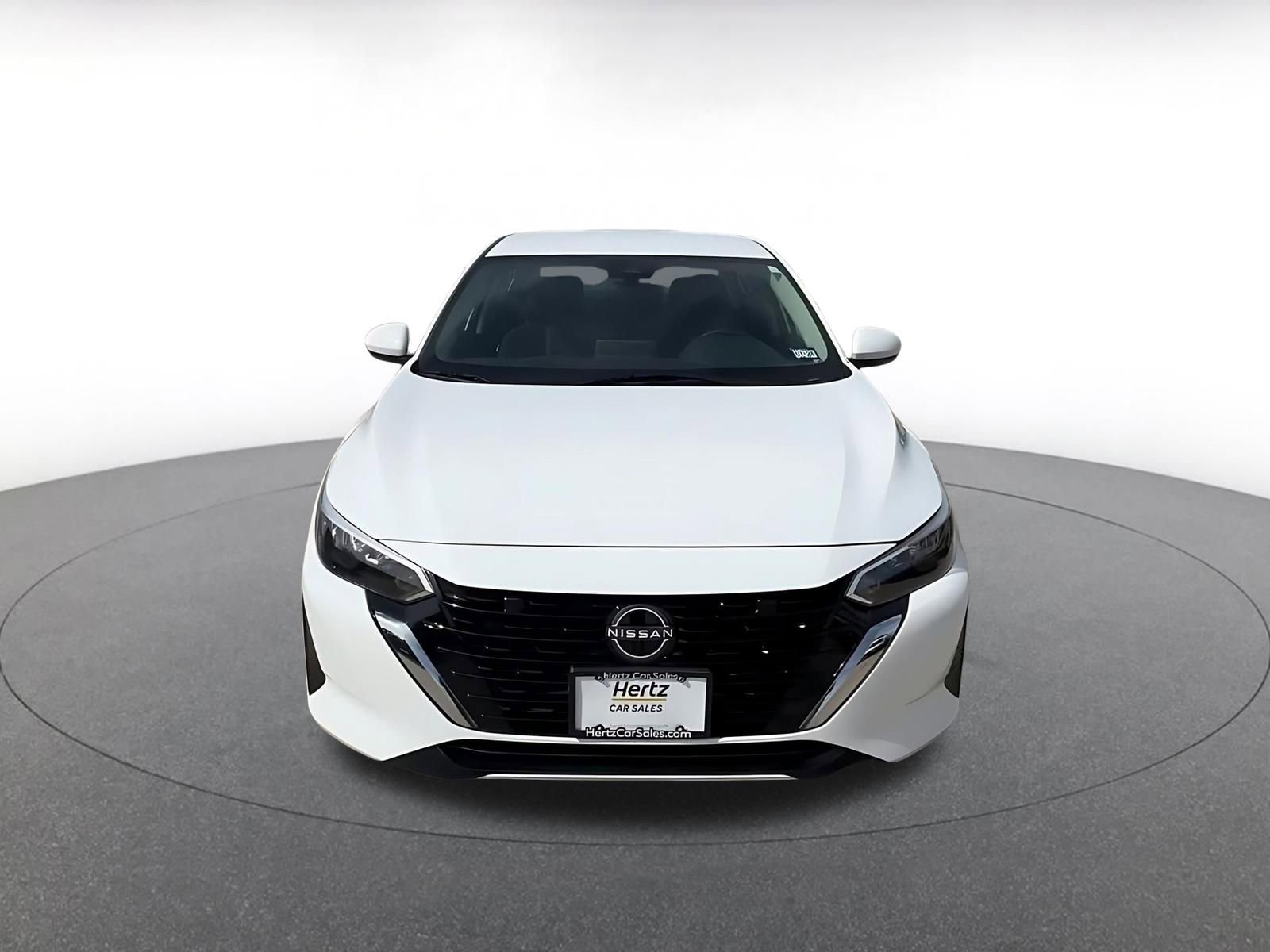 Thumbnail: 2025 Nissan Sentra - 4