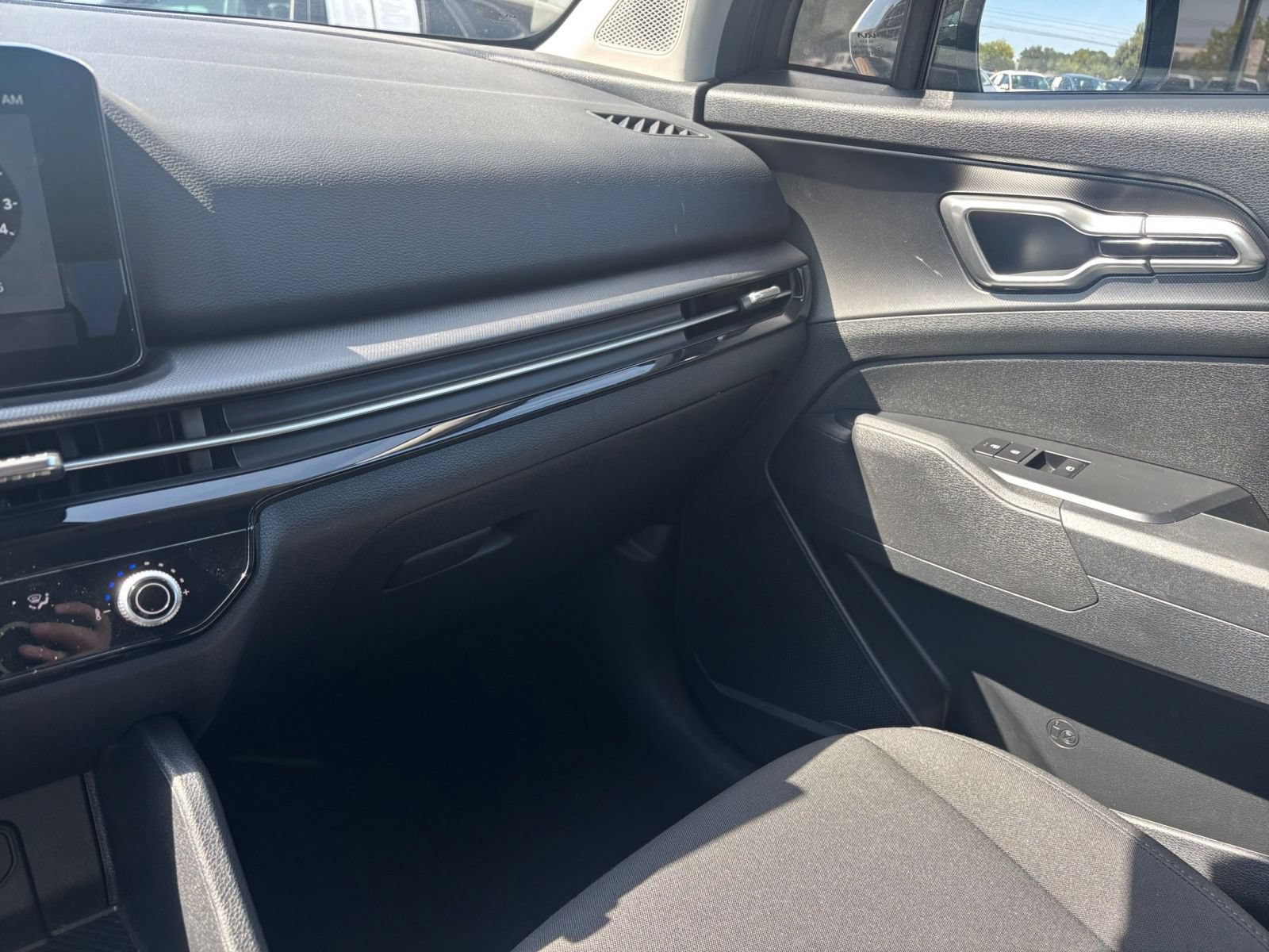 Thumbnail: 2026 Kia Sportage - 27