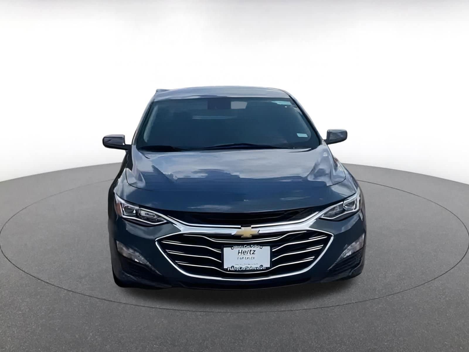 Thumbnail: 2024 Chevrolet Malibu - 4