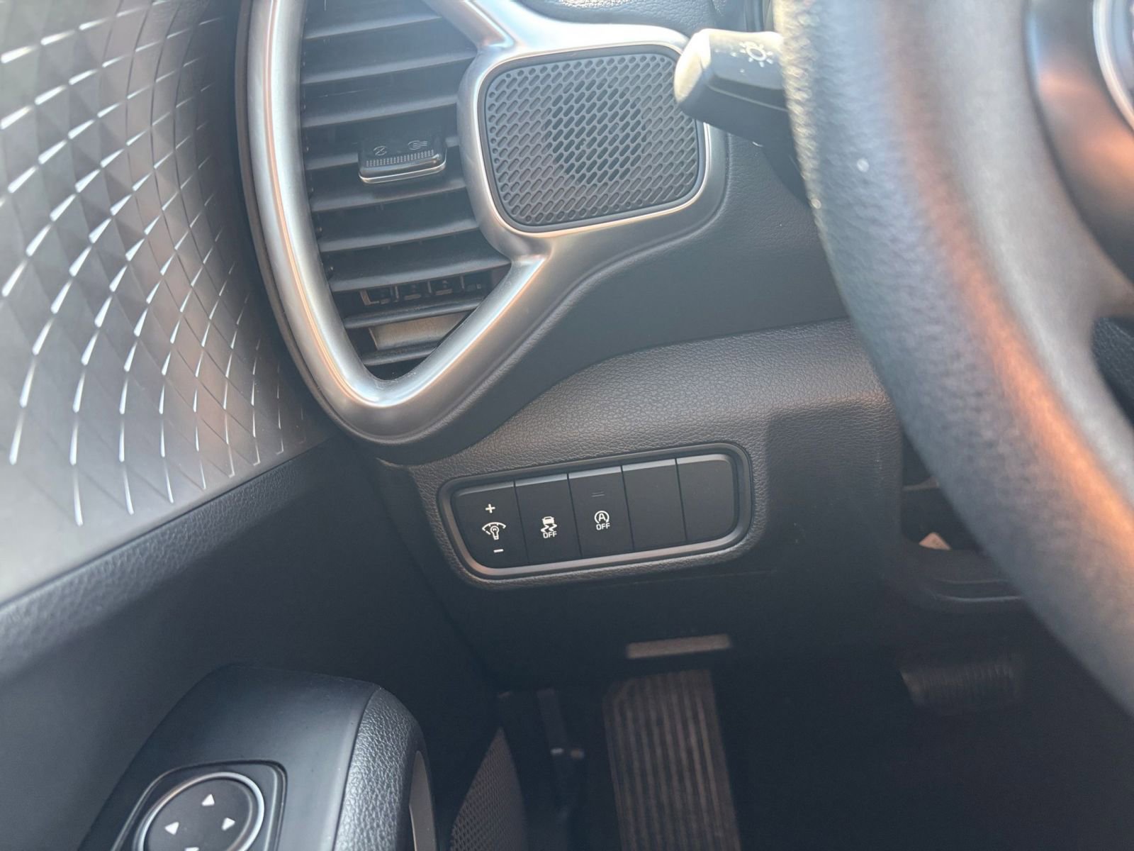 Thumbnail: 2025 Kia Soul - 32