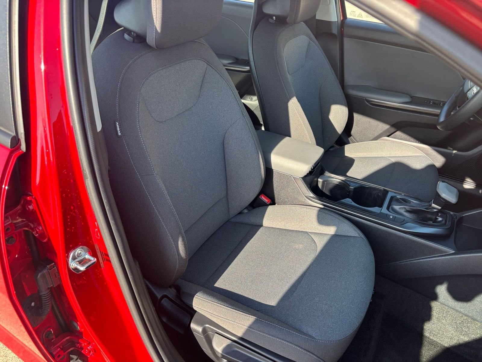 Thumbnail: 2025 Kia K4 - 35