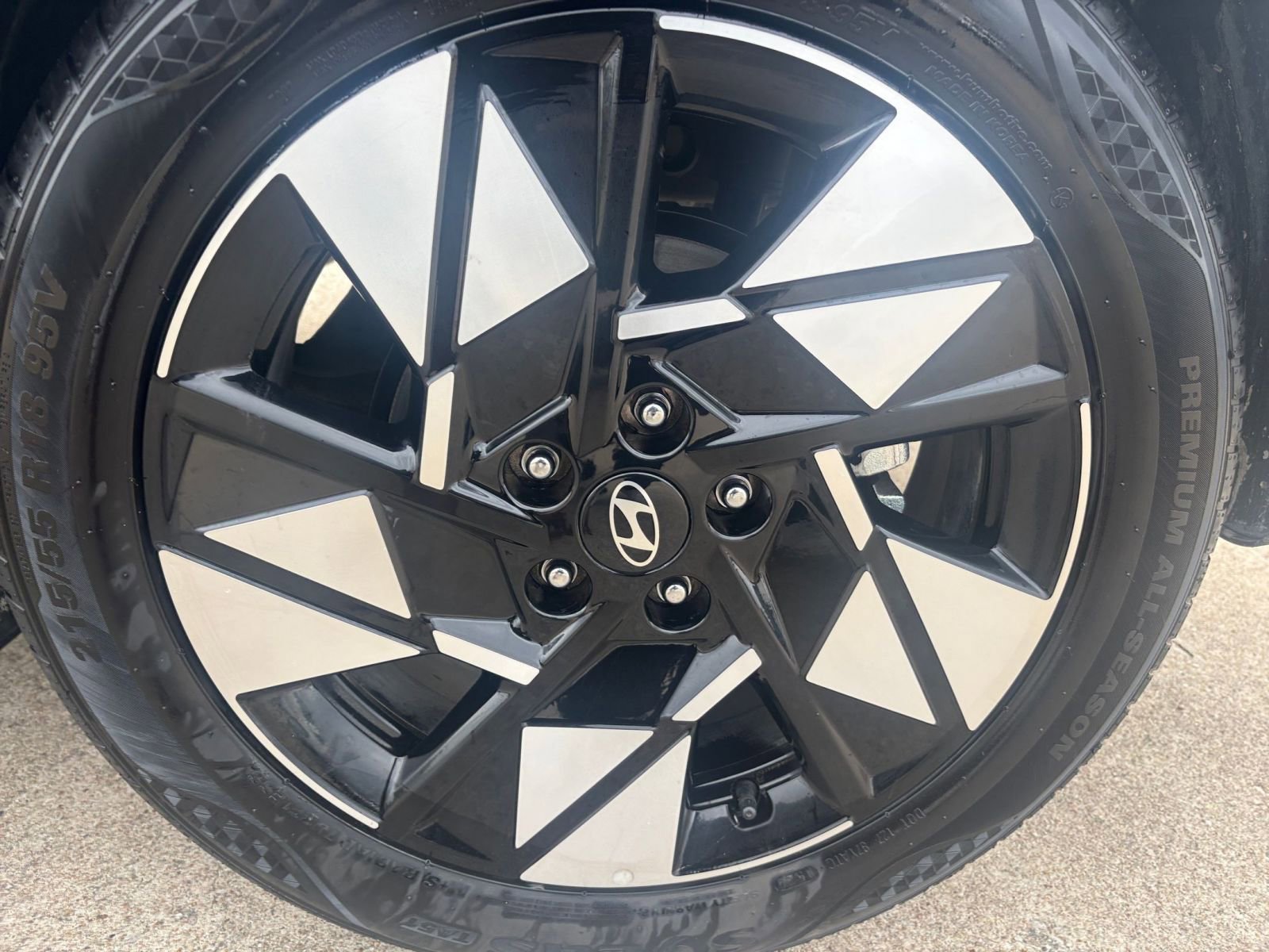 Thumbnail: 2025 Hyundai Kona - 28