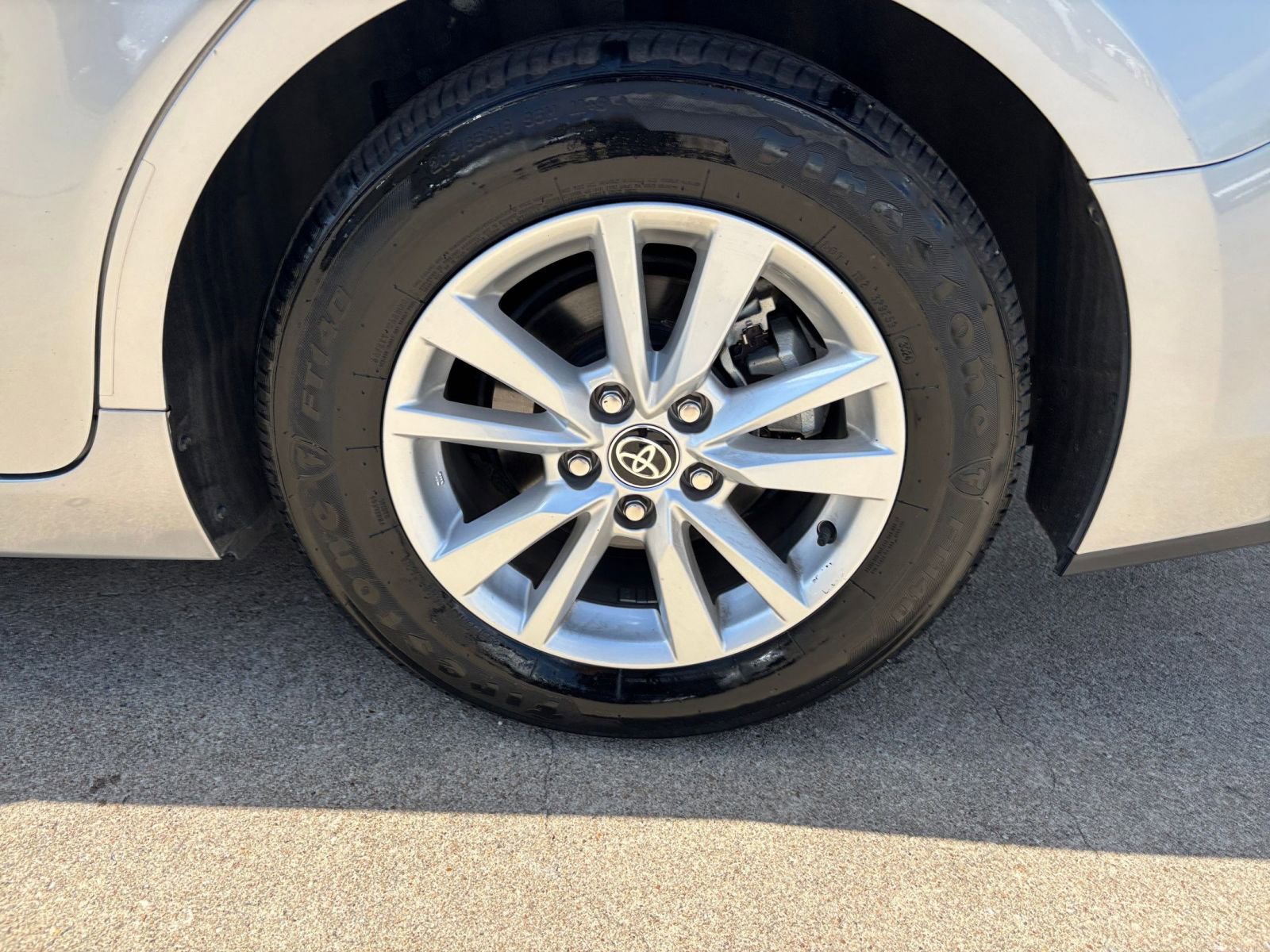 Thumbnail: 2025 Toyota Camry - 29