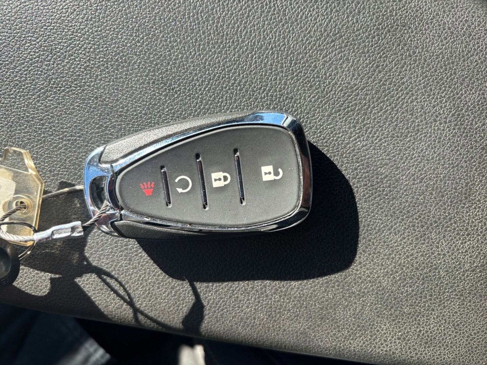 Thumbnail: 2025 Chevrolet Trax - 22