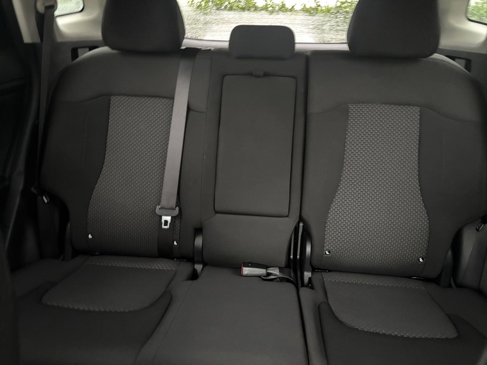 2024 Kia Sportage LX 29