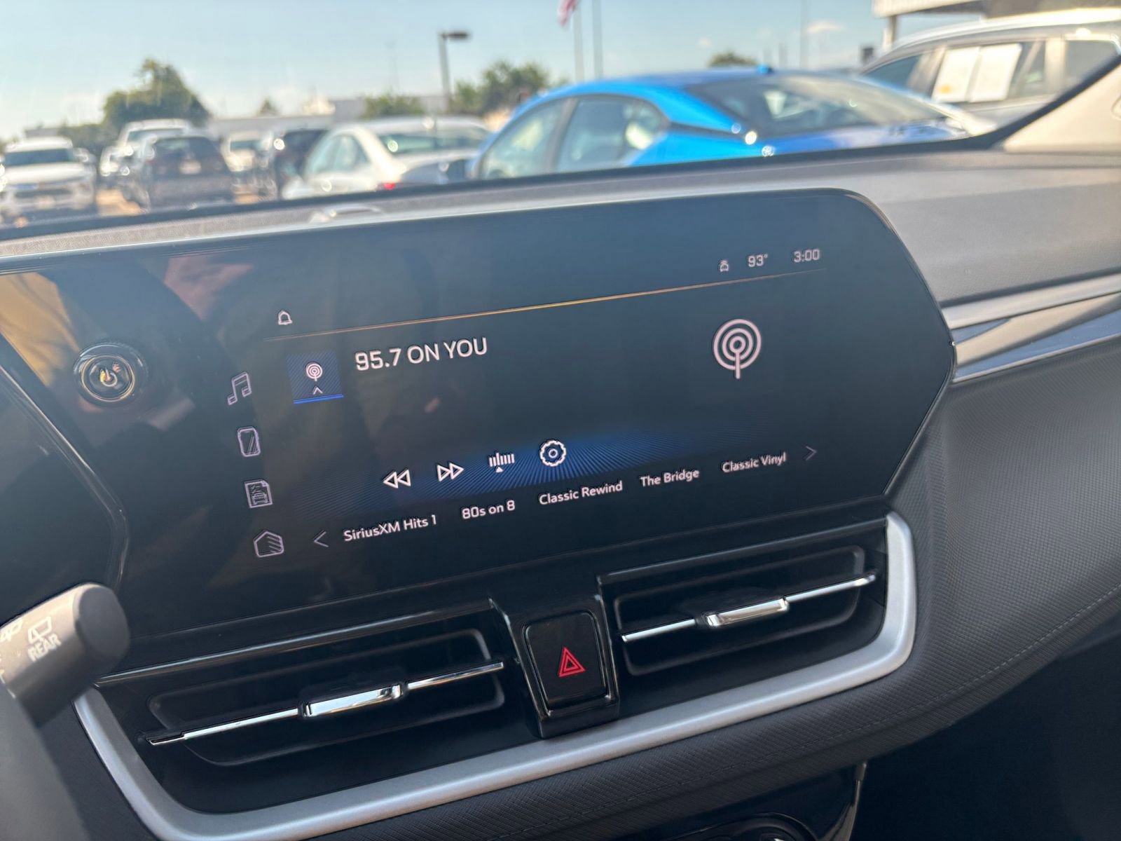 Thumbnail: 2025 Chevrolet TrailBlazer - 21