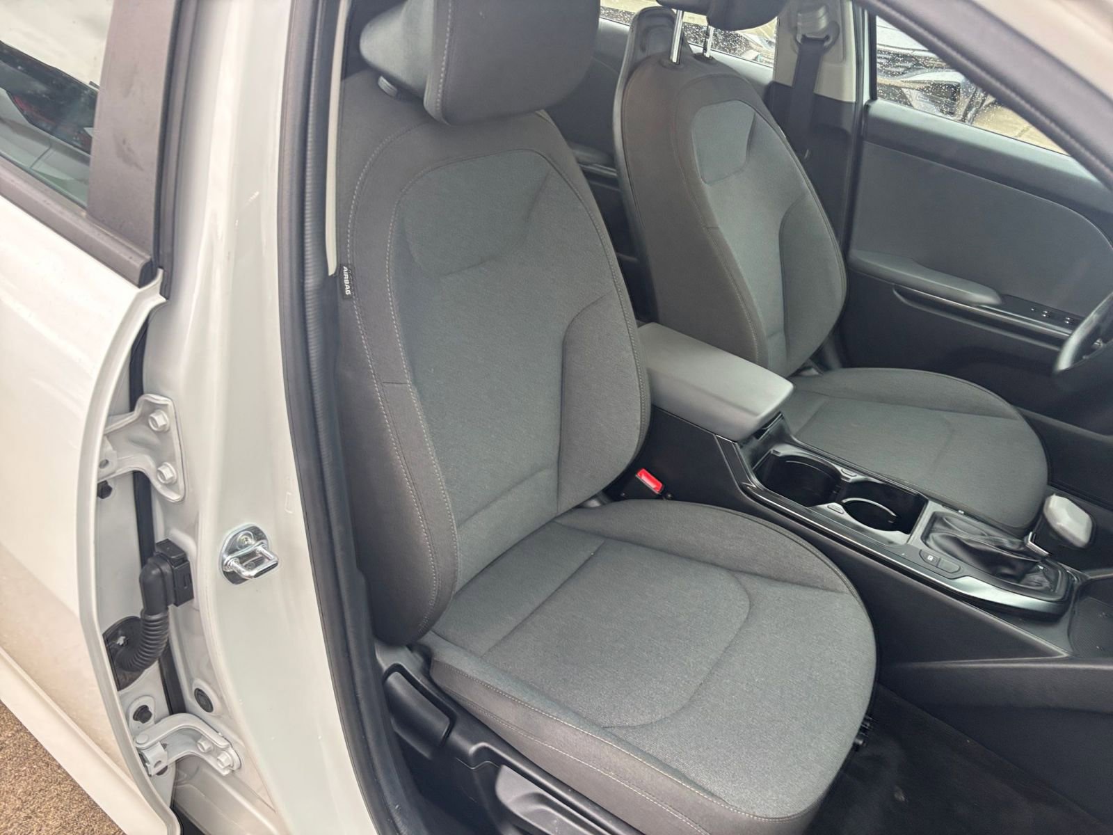 Thumbnail: 2025 Kia K4 - 35