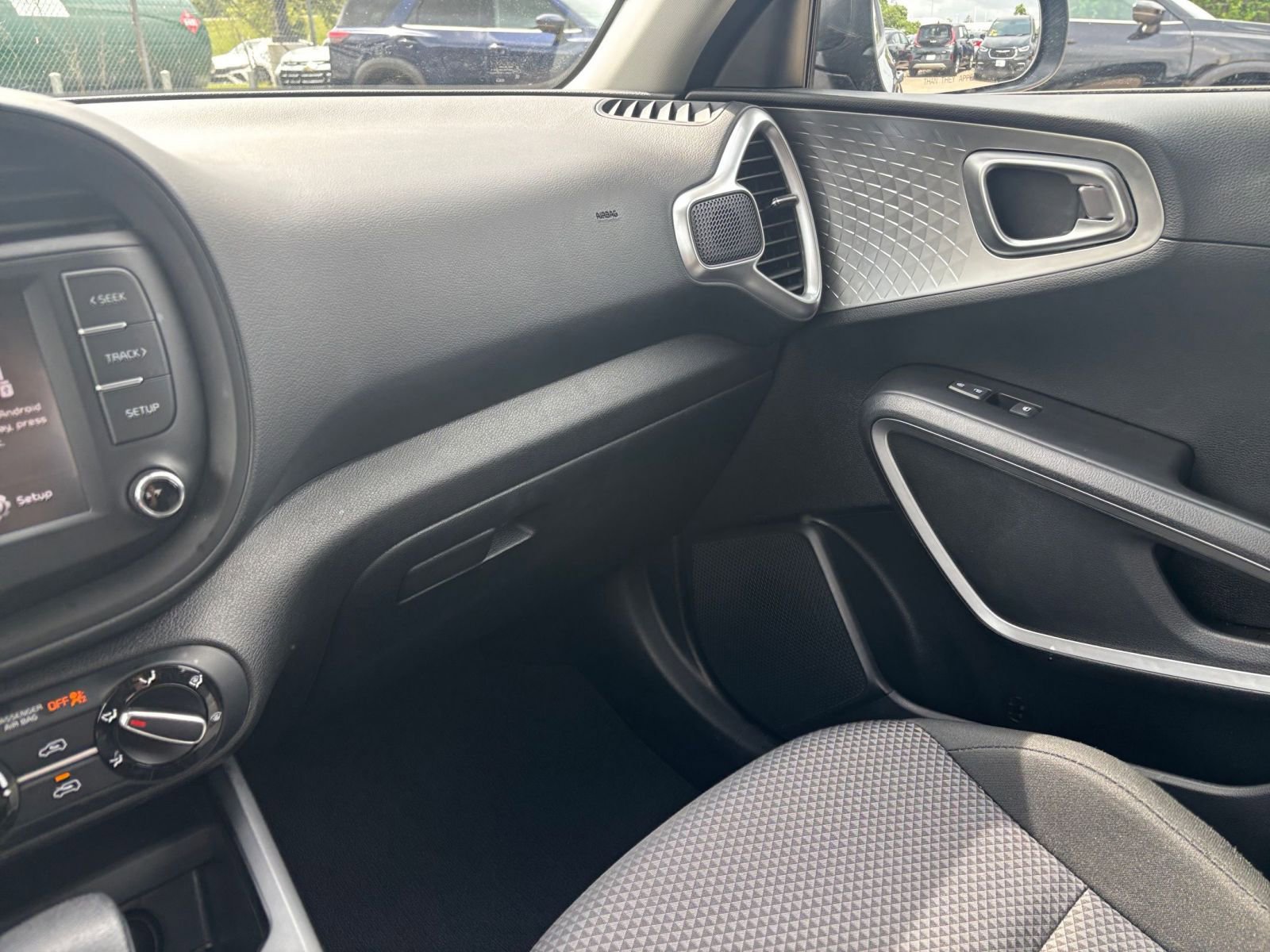 Thumbnail: 2025 Kia Soul - 33