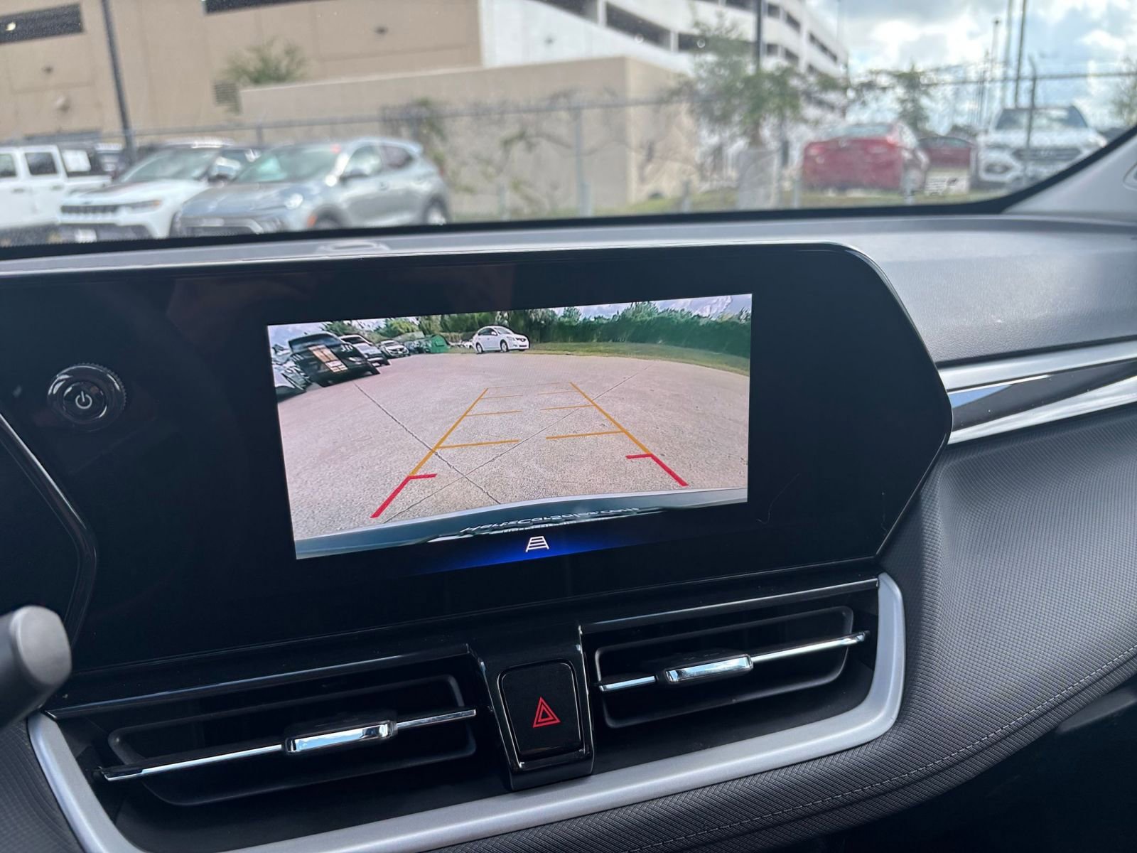 Thumbnail: 2025 Chevrolet TrailBlazer - 17