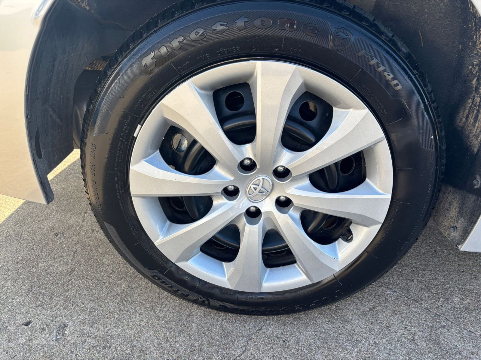 Thumbnail: 2025 Toyota Corolla - 28