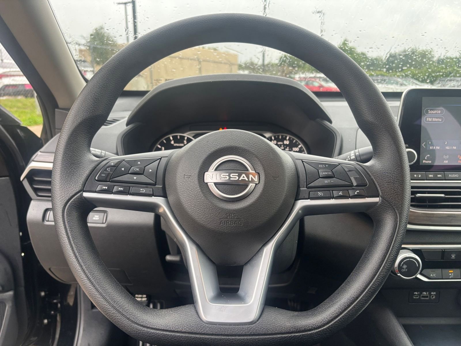 Thumbnail: 2025 Nissan Altima - 27