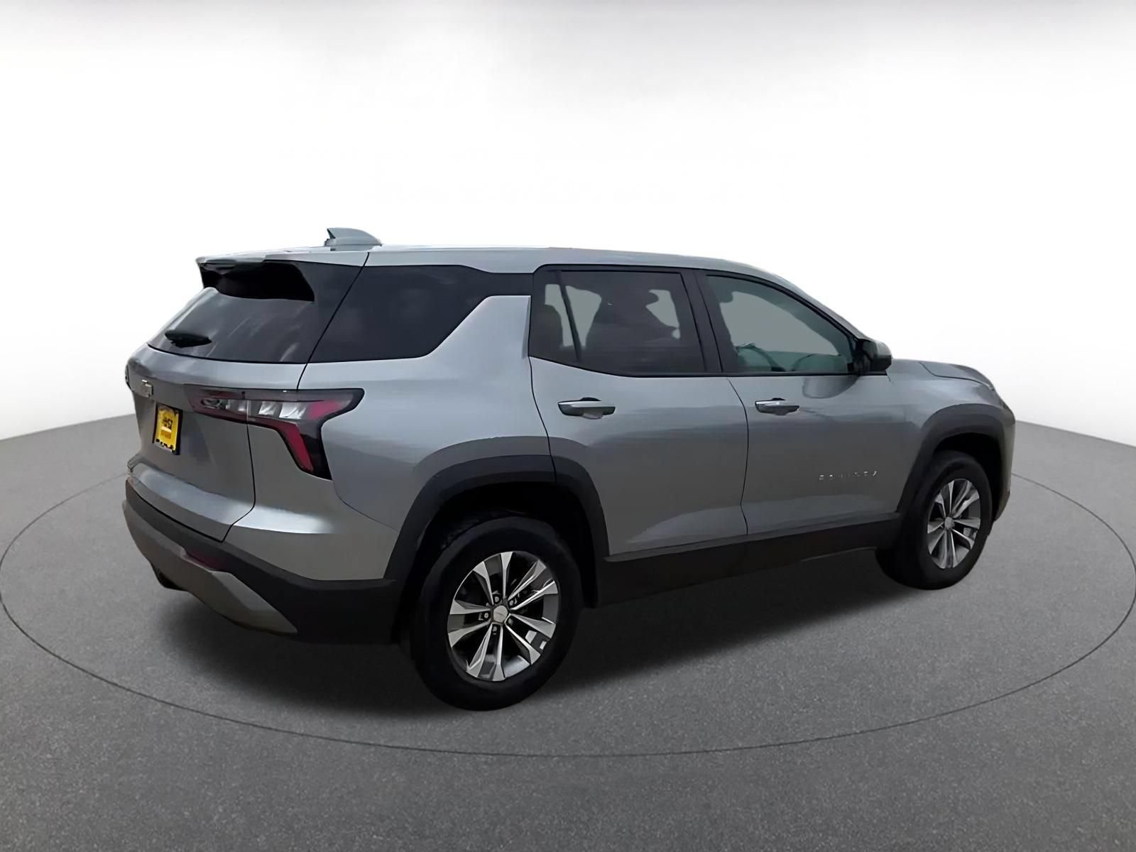 Thumbnail: 2025 Chevrolet Equinox - 11