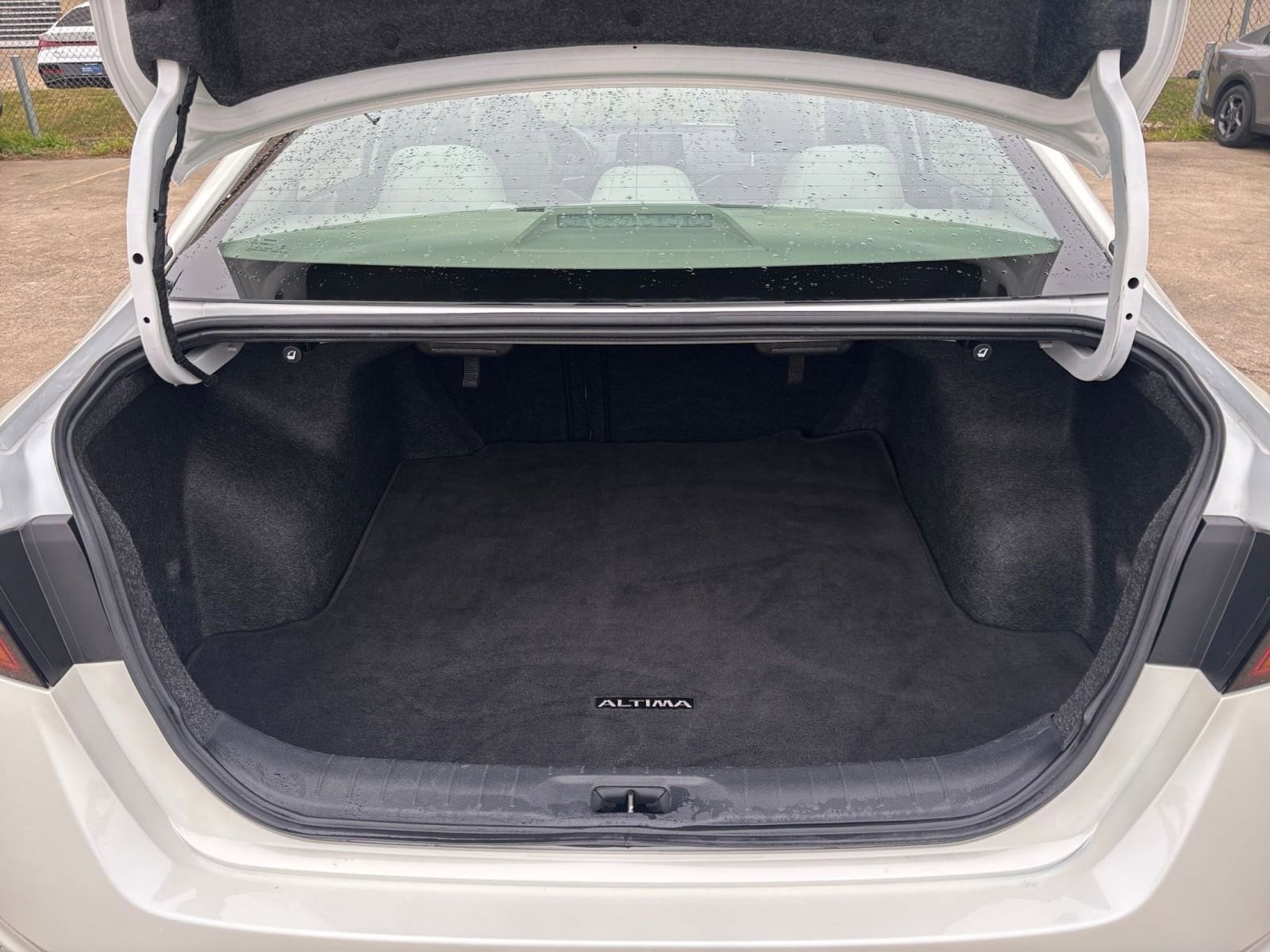 Thumbnail: 2025 Nissan Altima - 31