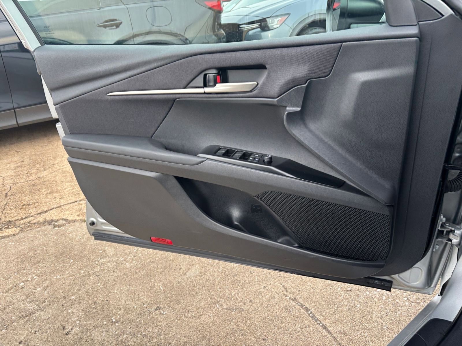 Thumbnail: 2025 Toyota Camry - 20