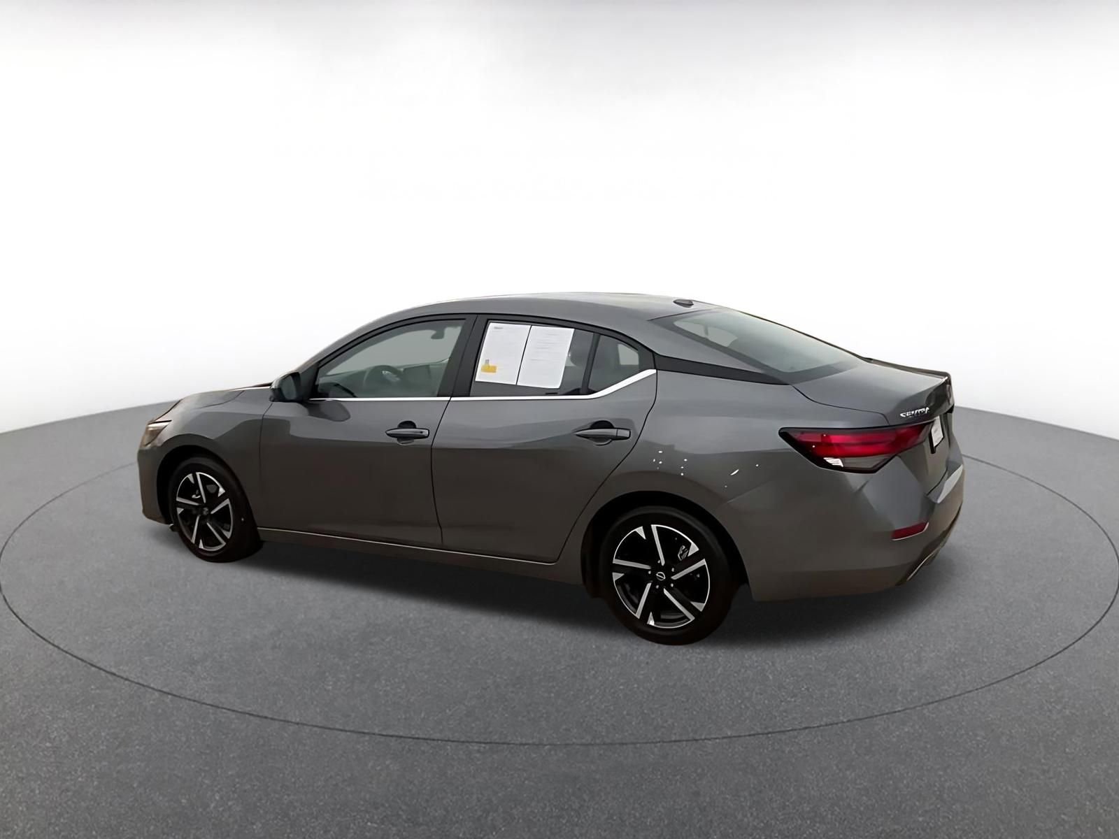 Thumbnail: 2025 Nissan Sentra - 10