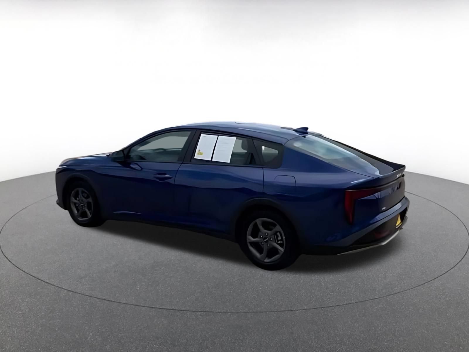 Thumbnail: 2025 Kia K4 - 16