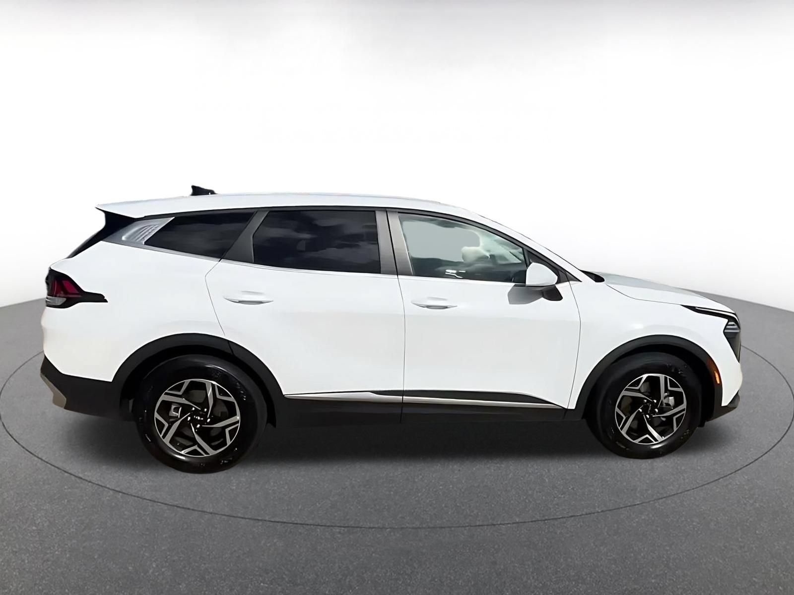 Thumbnail: 2025 Kia Sportage - 15